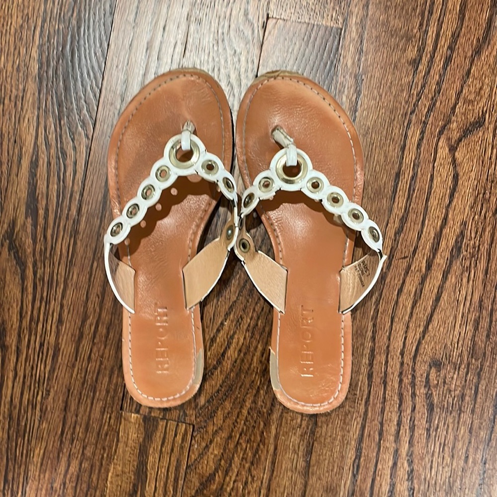 Report Flip Flops